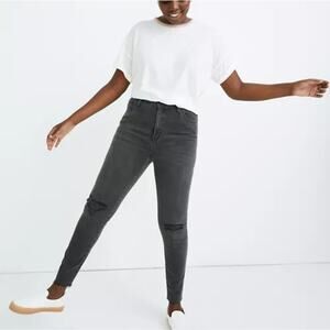 Madewell Curvy High-Rise Skinny Jeans in Black Sea